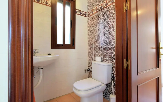 Comfortable Luxury Villa With Private Swimming Pool