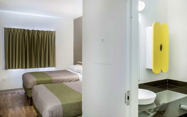 Suburban Studios Fishers Indianapolis