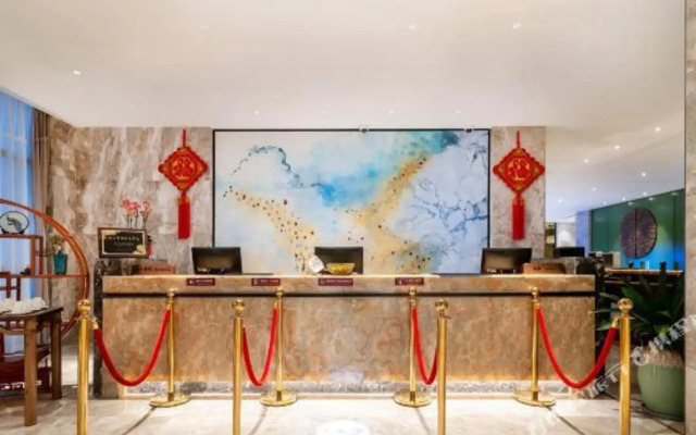 Yooler Resort Hotel