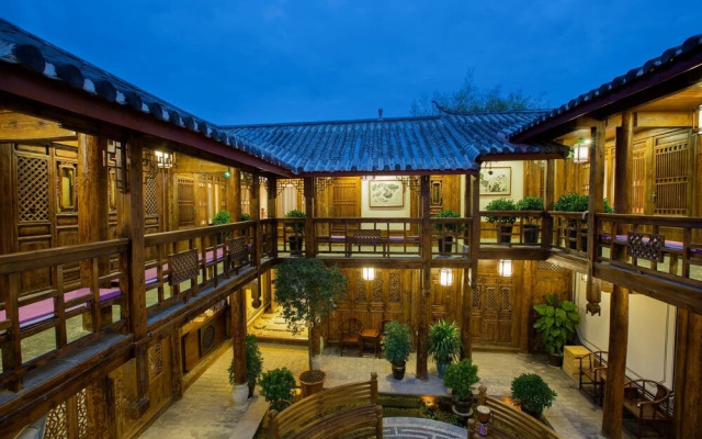 The Purplevine Inn Lijiang