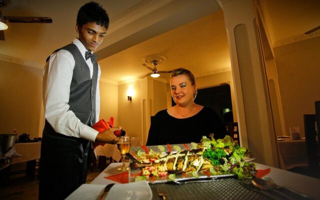 Hotel Travellers Nest