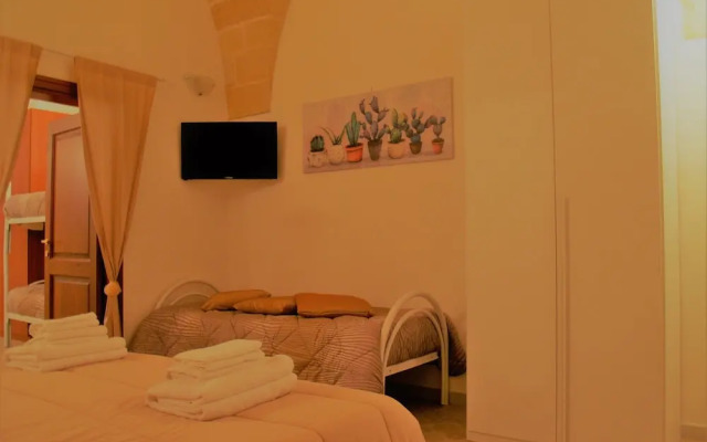 Home Porta Napoli Lecce