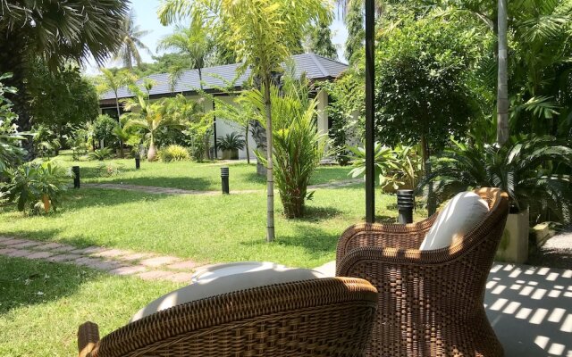 ZiZ Boutique House