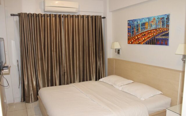 Fastrooms Bekasi Hotel