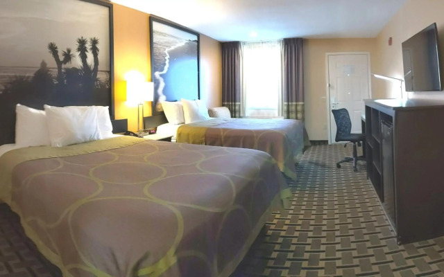 Super 8 by Wyndham Houston/Willowbrook/Hwy 249