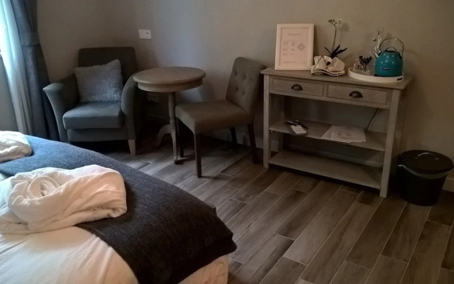 B&B Rosteline
