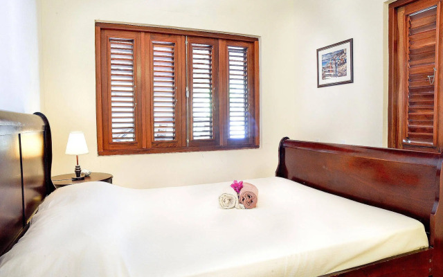 Lagun Blou Resort