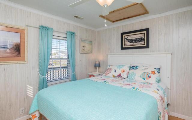 Heather Leigh by Oak Island Accommodations