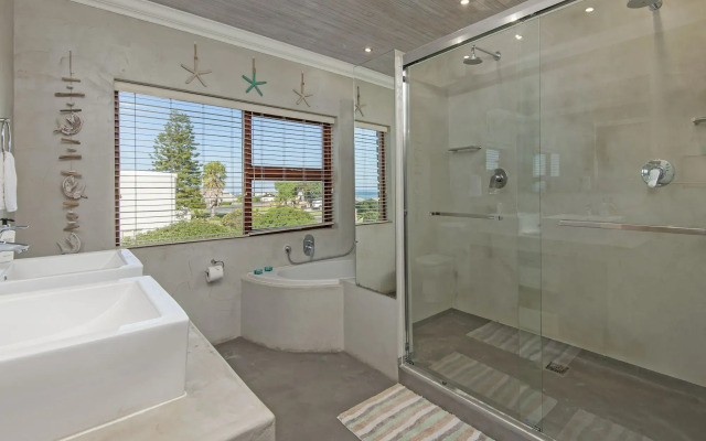 White Shark Guest House