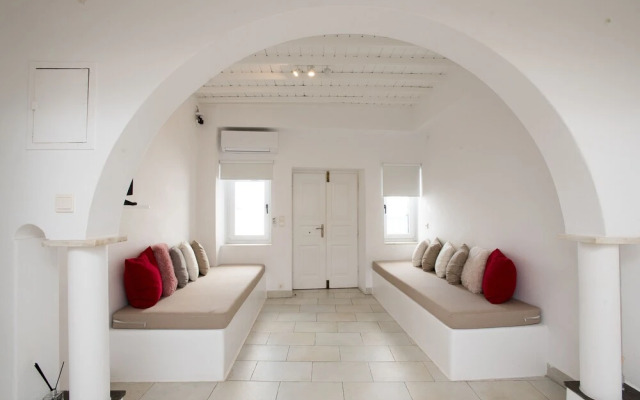 Alessios Mykonian Downtown Houses