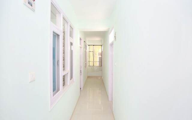 OYO 12733 Home Hill View Lower Bharari