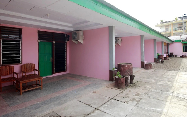 OYO 2838 Hotel Ayu