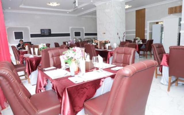 Glo-Ran Hotel Owerri