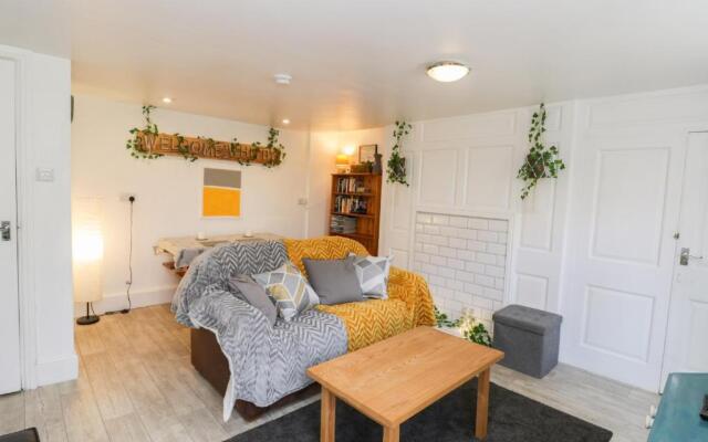 The Surfers Bolt Hole, Whitby