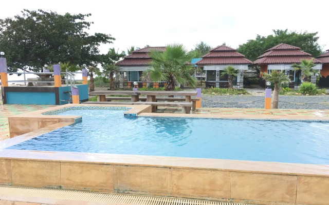 Lim Lay Resort