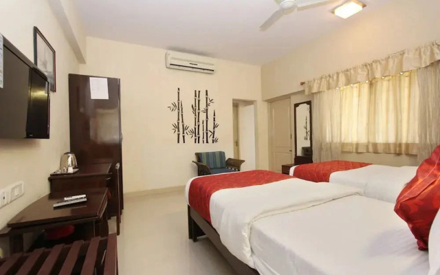 OYO Apartments Maharaja Signal
