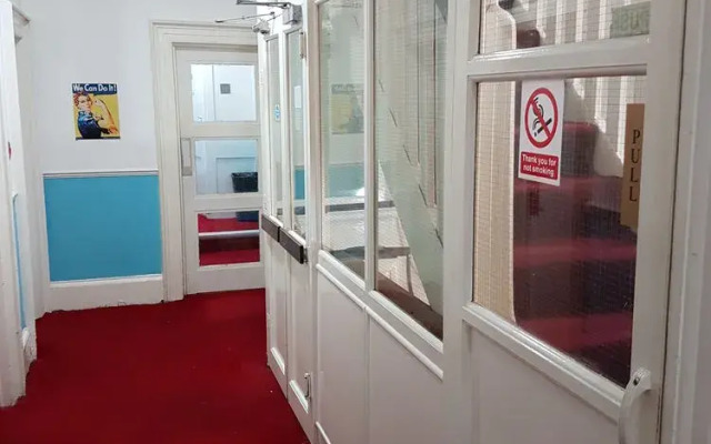 Smart Sea View Brighton Hostel