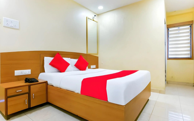 Red Palms Residency