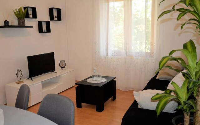 2-bed Apartment in Poljica Straight on Beach