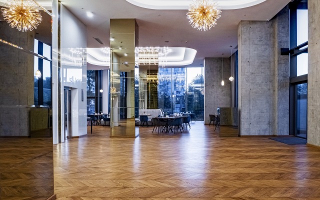 Union Plaza Hotel