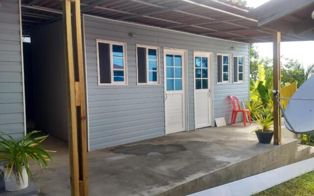 Marysol Lodging Hostel & Camping