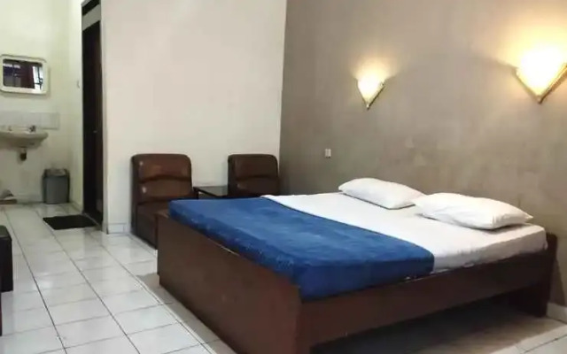 Parama Hotel