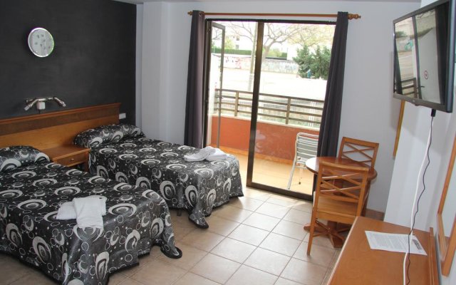 Apartamentos Gomila Park