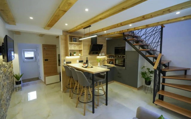 Apartment Ispod ure