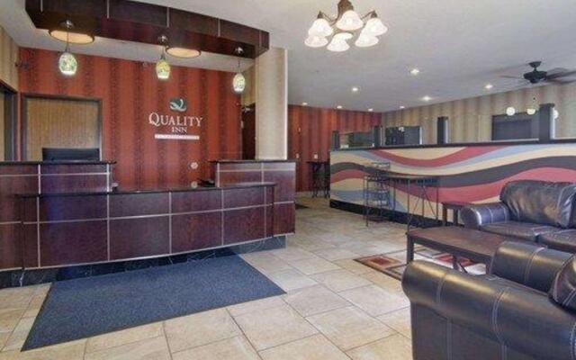 Quality Inn & Suites Mankato East