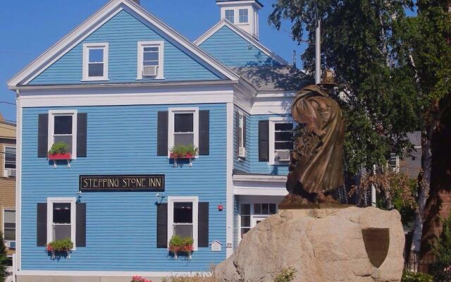 Stepping Stone Inn