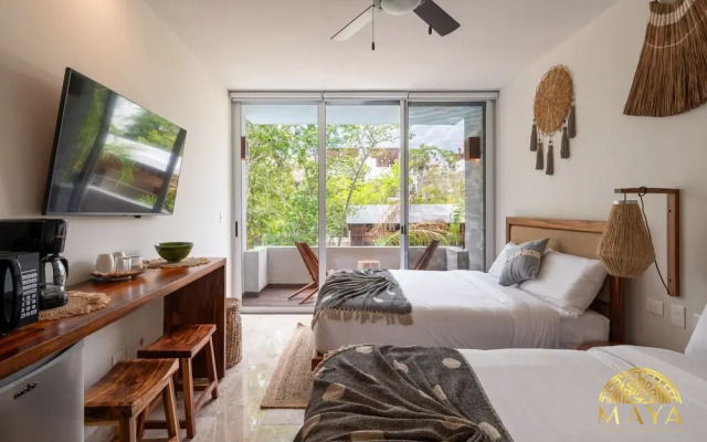 NHOA 207A Lux 2BR Condo Pool View in Aldea Zama
