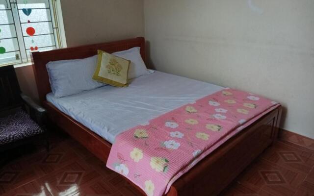 Peaceful Homestay Ha Long