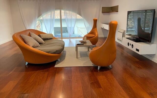 Spacieux logement domaine securise