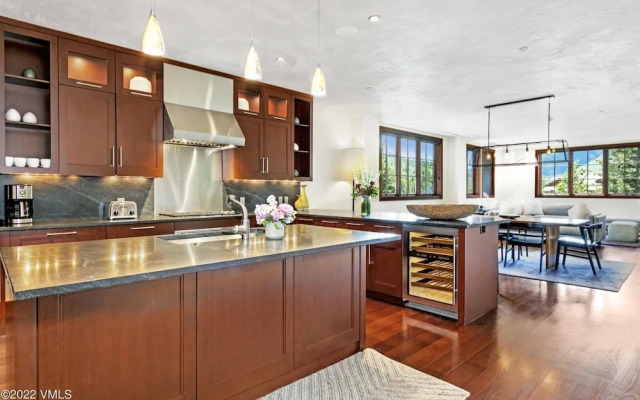Platinum Vail Solaris 3 Bedroom Vacation Rental Set at the Base of the Mountain Just Steps From the Gondola