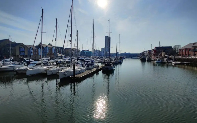 Baystays - Meridian Quay