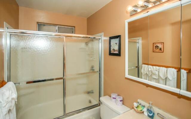 Big Bear Mountain Escape