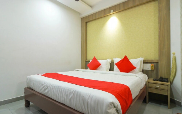 OYO 28567 Krishna Holiday Village