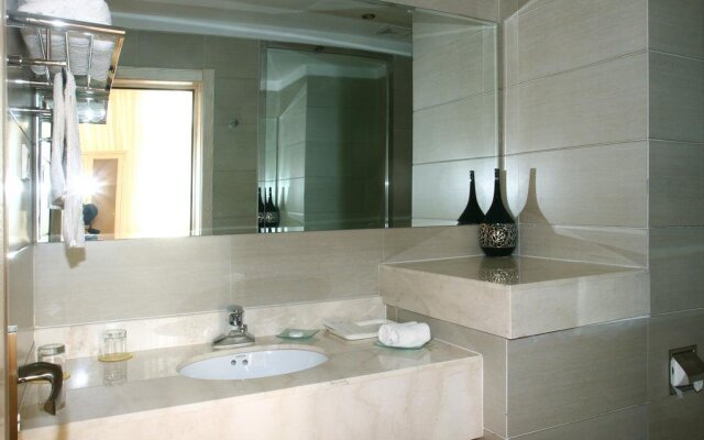 Yantai Yueting Hotel