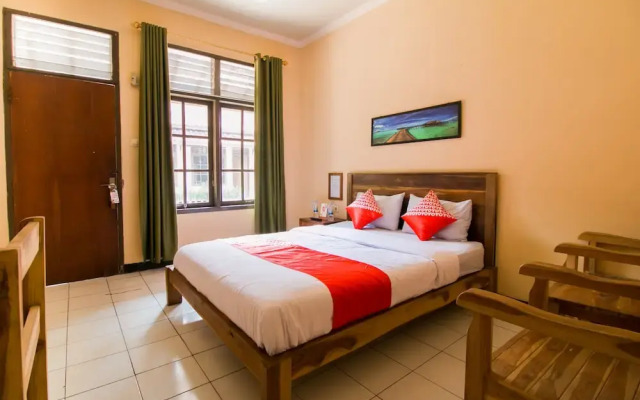 OYO 937 Mahessa Indah Homestay