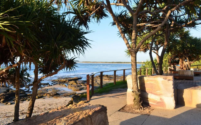 Pandanus Shores Kings Beach