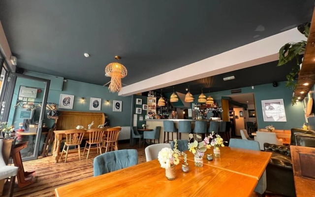 55 Yards Bar and Townhouse