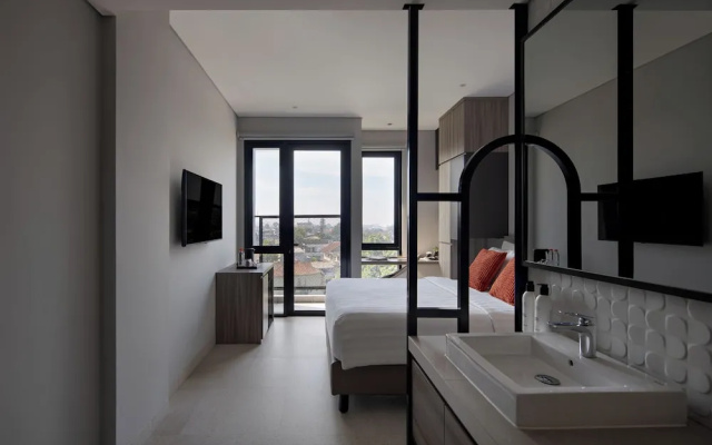 Fulmar Residence – Guest Rooms – Bandung