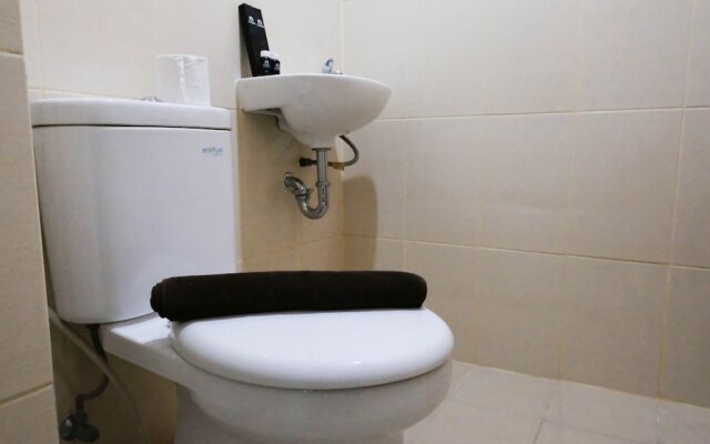 Cozy Living And Best Choice Studio At Bale Hinggil Apartment