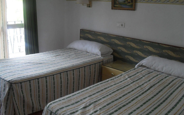 Hostal Escandinavia