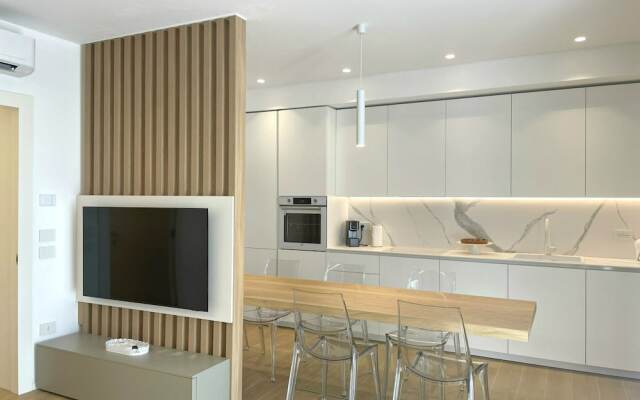 Arcioun Suite Apartment Via Bellaria