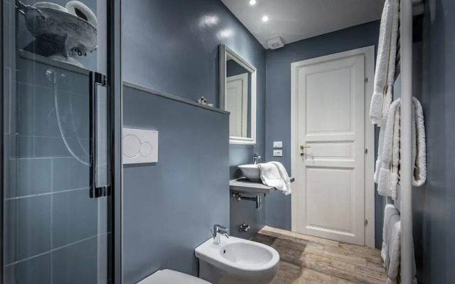 Arno Apartment A by Mmega