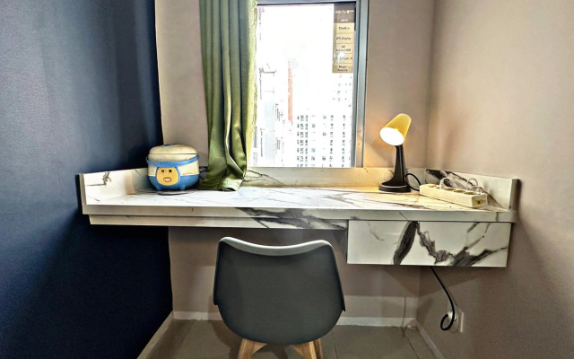 Homey Studio 1BR, Fast Wifi SMARTtv HotShower Tower H