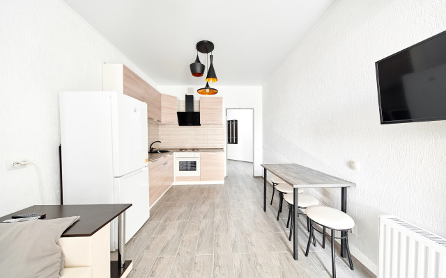 LetoApart na Admirala Serebryakova 29