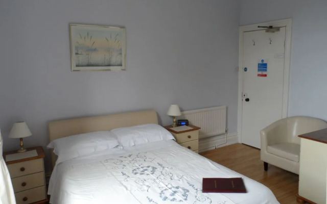 Mayfield Guest House
