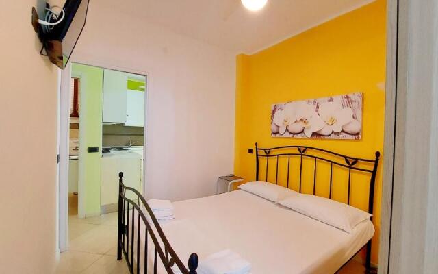 Colors POOL apartment